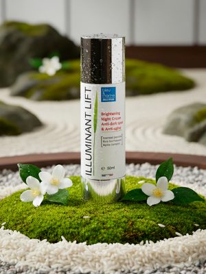 Illuminant Lift Crema Aclarante de Noche Iluminante Antimanchas y Antiedad 50ml Illuminant Lift Crema Aclarante de Noche Iluminante Antimanchas y Antiedad 50ml